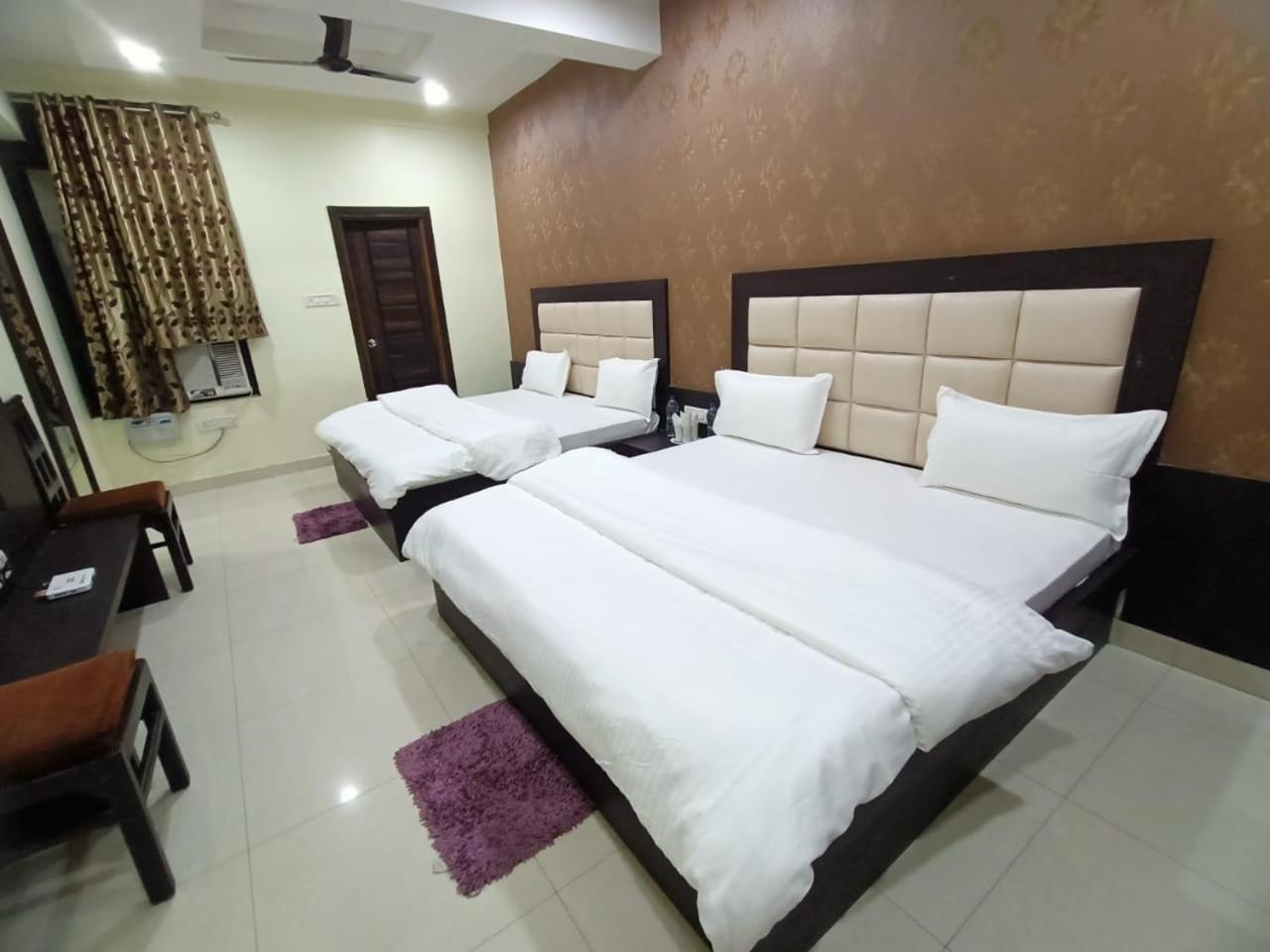 Mng Hotel Heritage Villa กานปูร์ ภายนอก รูปภาพ